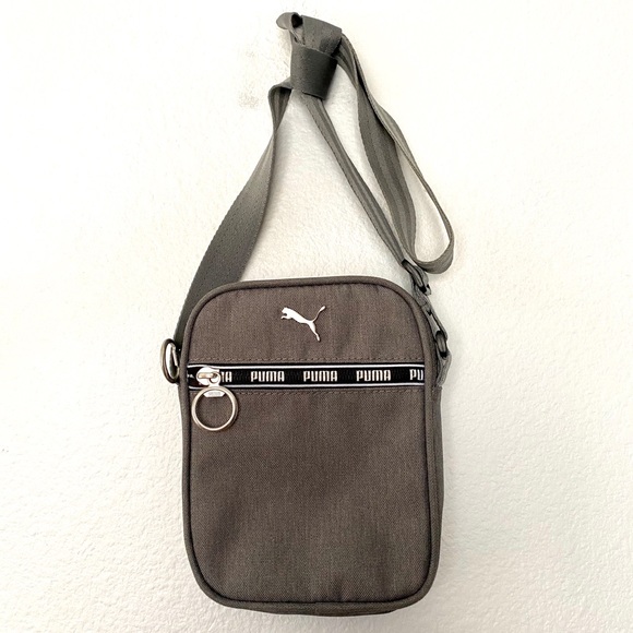 puma camera bag